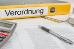 Mappe mit Schriftzug Verordnung